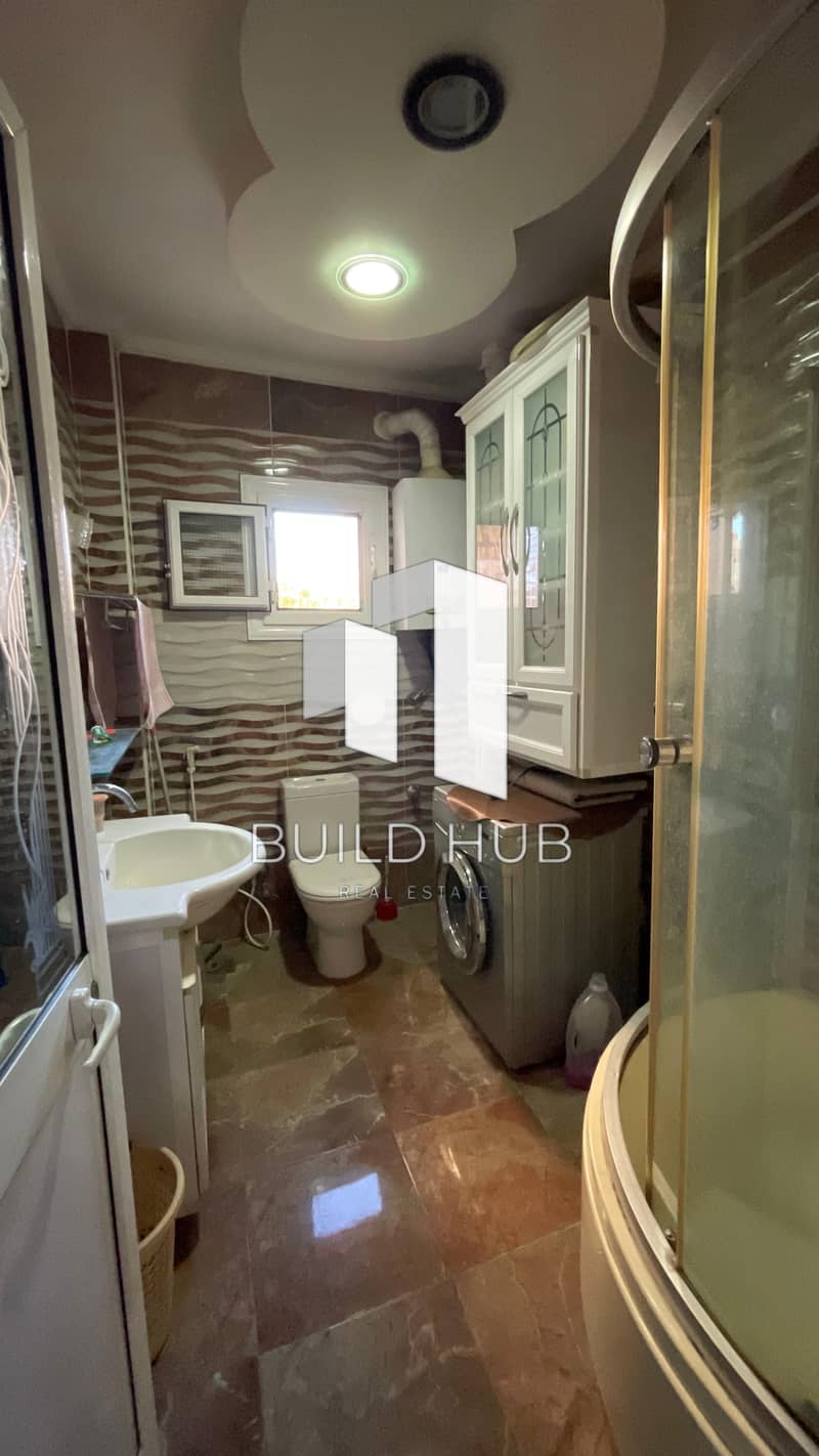 9 f99427f8-ce6f-4e2c-860f-9a93659cf162. jpeg