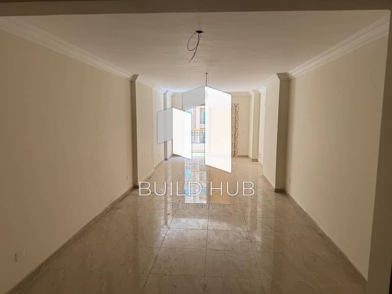 2 3f43b357-dbb1-46bd-b8ff-f9f0bdc5ddad. jpeg