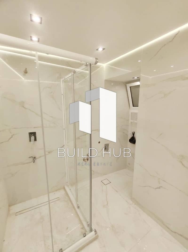 12 ba80952f-9ec3-400b-9c10-8c8d5deb4457. jpeg