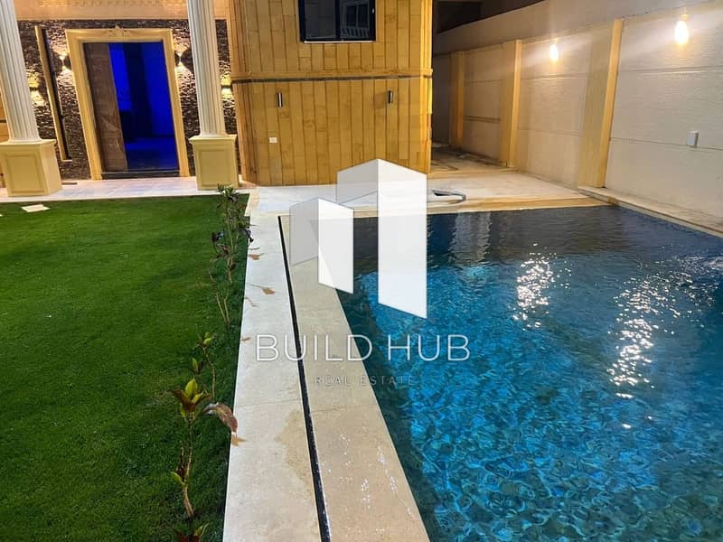 4 1e7349be-42b1-43a0-ad85-df53e3b36bf6. jpeg