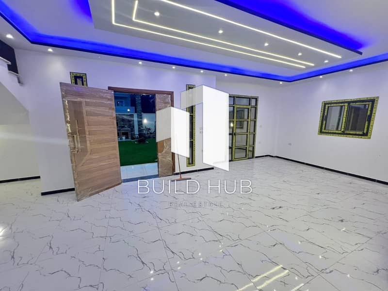 7 7f1d664e-fbb4-45b4-b0b9-52e85c49ad54. jpeg