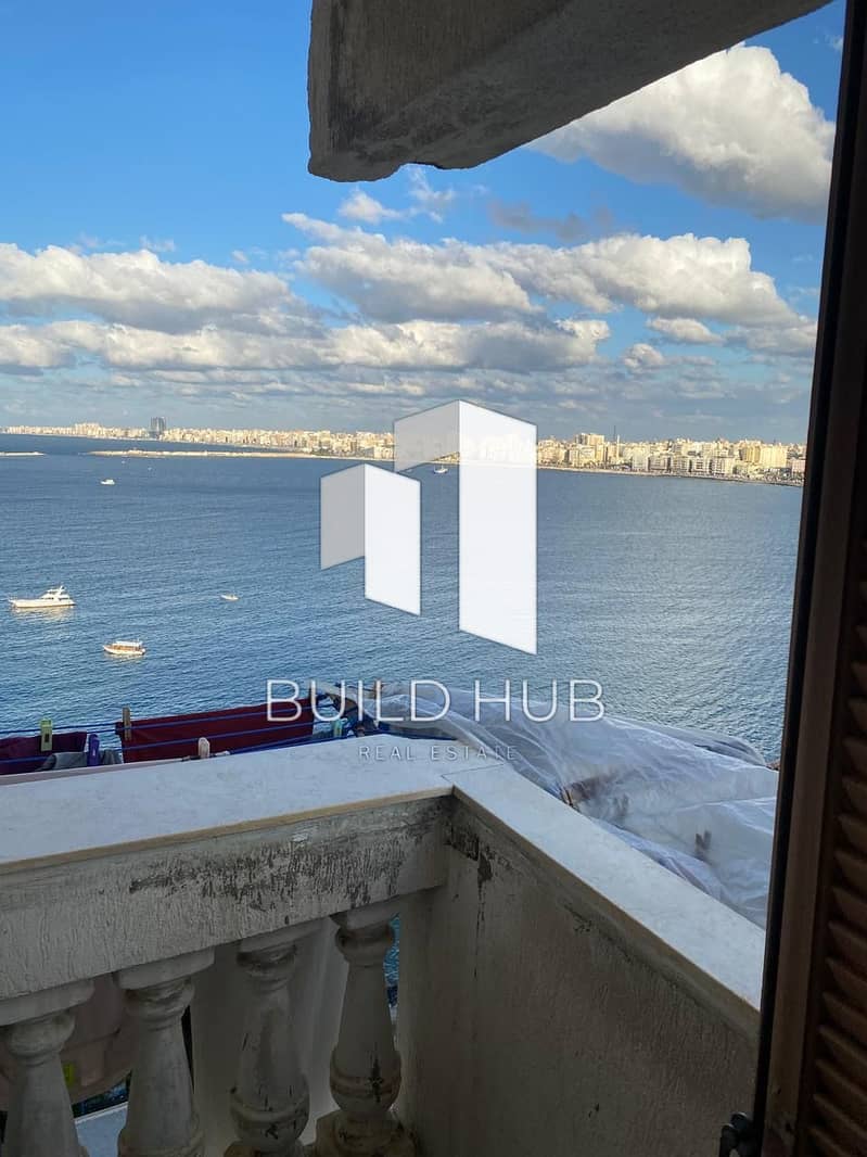 12 e2c1433f-4154-4e0f-a8e6-828031cba5dc. jpeg