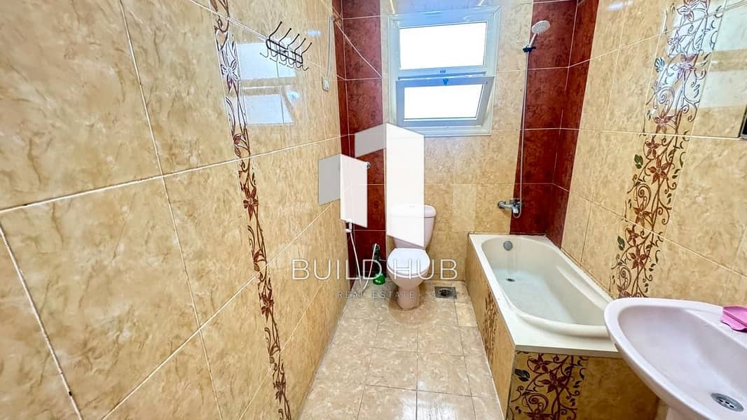 10 ad894214-58c9-4f79-aab2-4acb905b87ed. jpeg