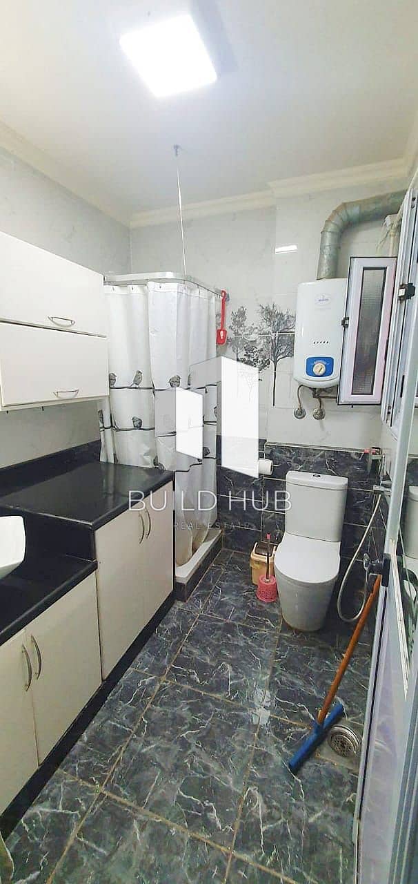 7 fe1a3af4-892d-470e-b354-4b7c491f827b. jpeg