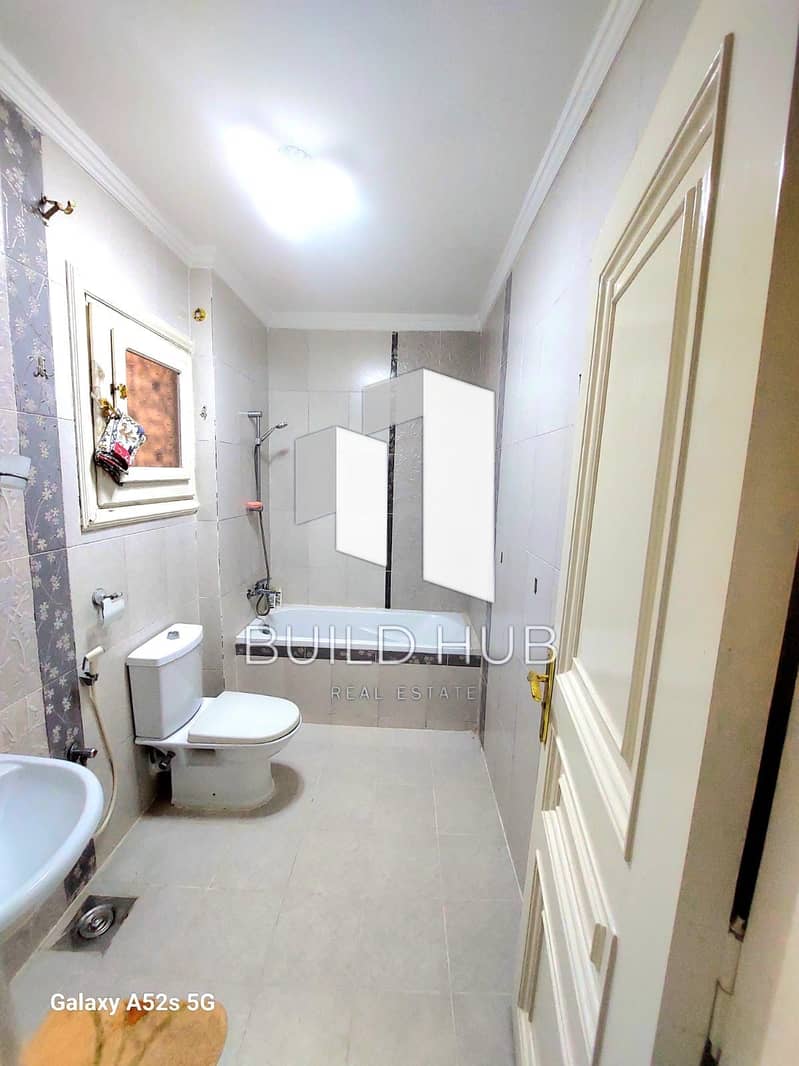 7 2b3997fa-14ae-4daa-8ad5-1f84b4fb829d. jpeg