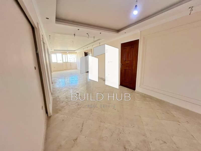 2 4a214a9a-69c4-4eb7-ac8f-950388d8198c. jpeg