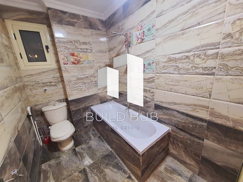 8 8ac6e0e4-6947-4734-b768-7436c6d32c59. jpeg