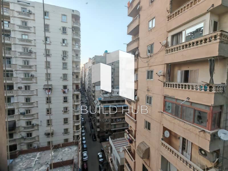 2 32f2f7e2-7545-4e5c-99f4-559a67c72d43. jpeg