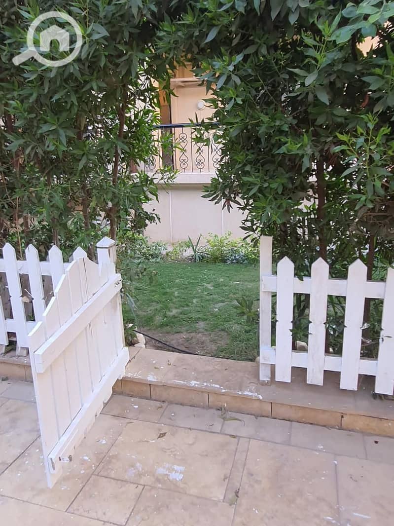 2 0618c13f-c196-4341-adad-90daebfdabb7. jpeg