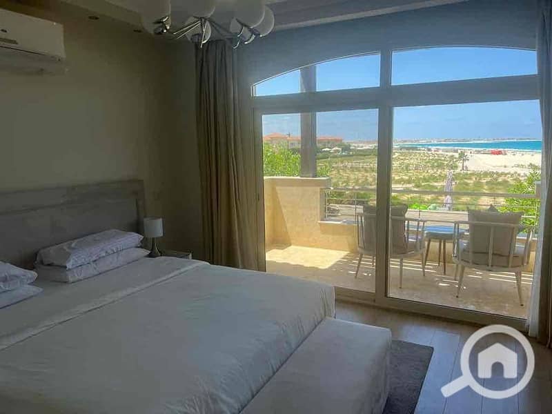 4 d9b6c676-90da-4635-88af-127ce2b9511d. jpg