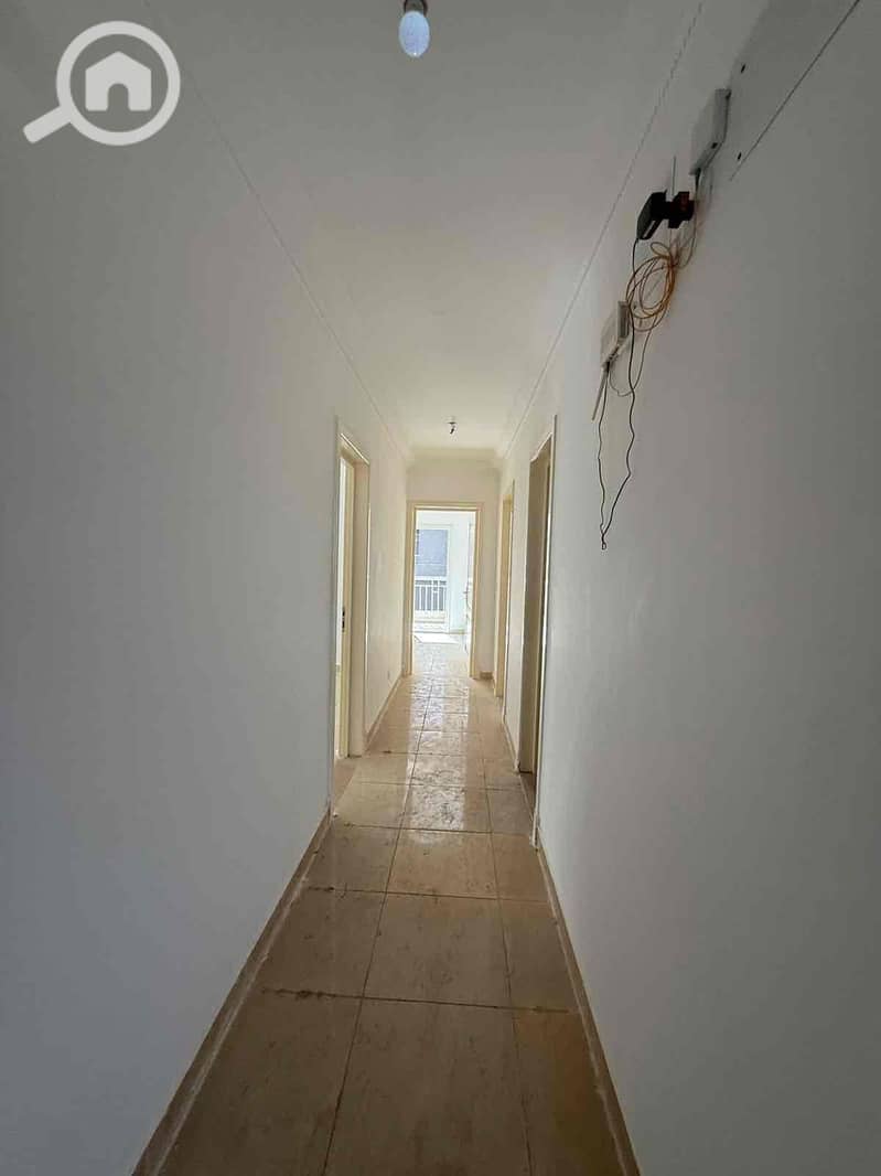 3 0e0d90b1-edd3-40f5-9546-9747055eba28. jpg