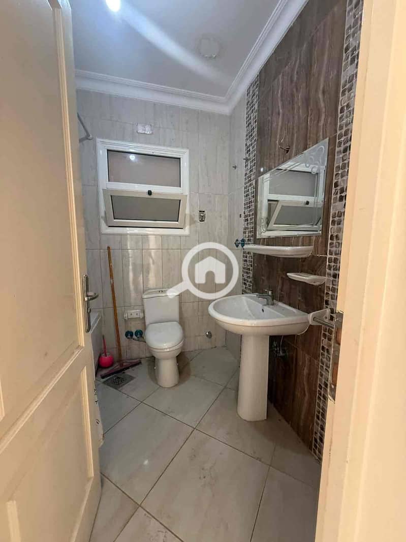 6 2dd0887c-3472-4db9-8c16-0d135d2065cd. jpg