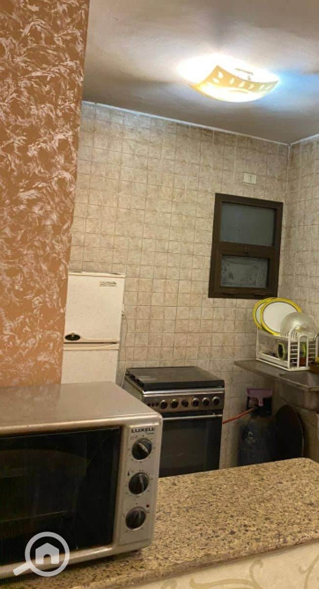 7 3db11be0-ada1-4738-8ce5-d6059a9f7ee2. jpeg