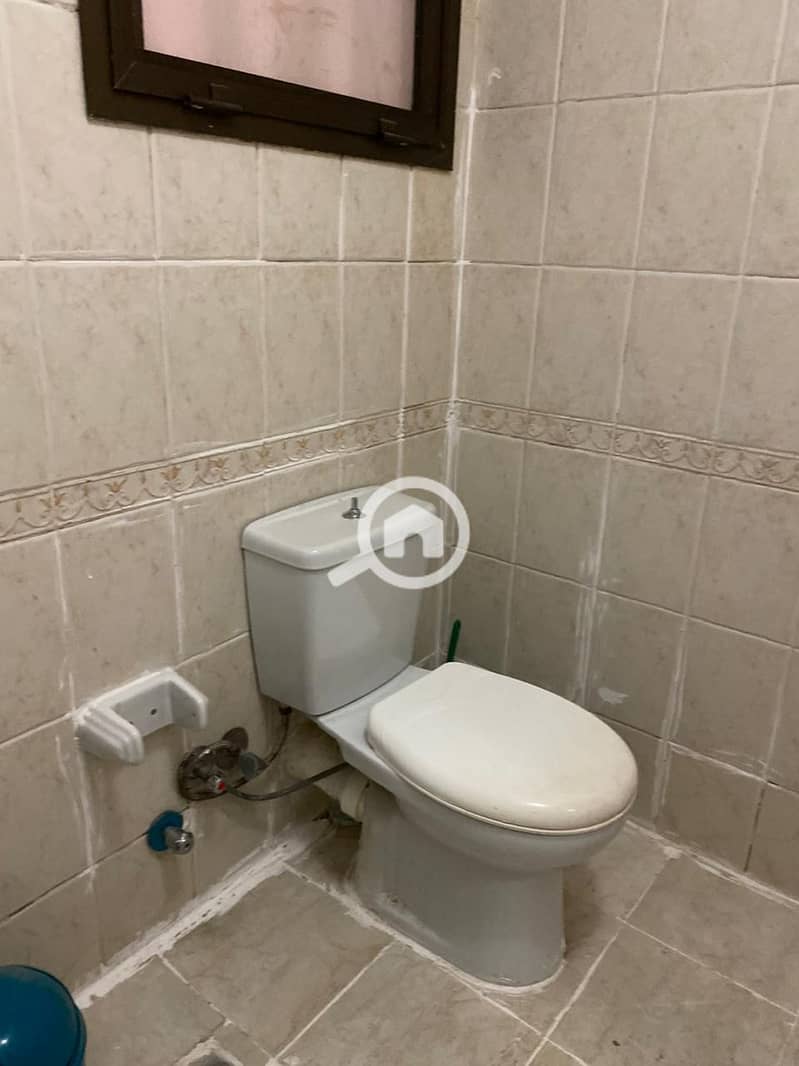 9 73b3b1ba-f9dd-4511-b737-30ecb7a5ce49. jpeg