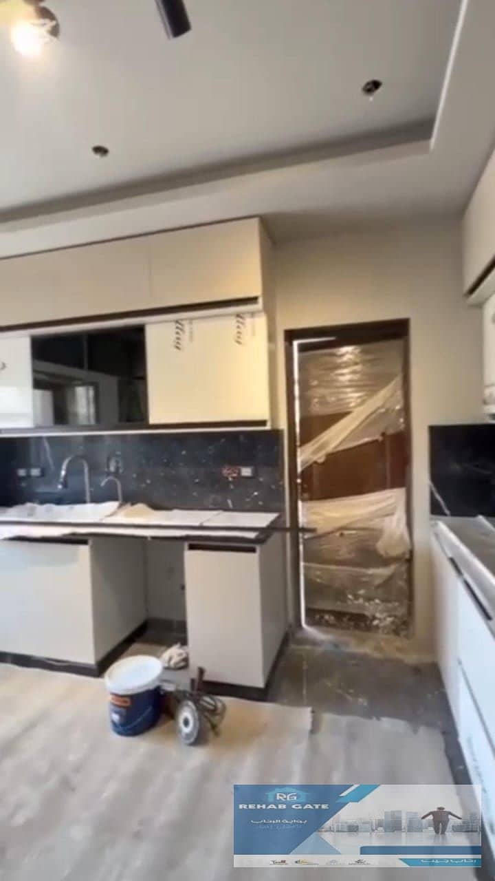 10 201c2fbd-1e3c-45c7-868b-2264df70cb05. jpg