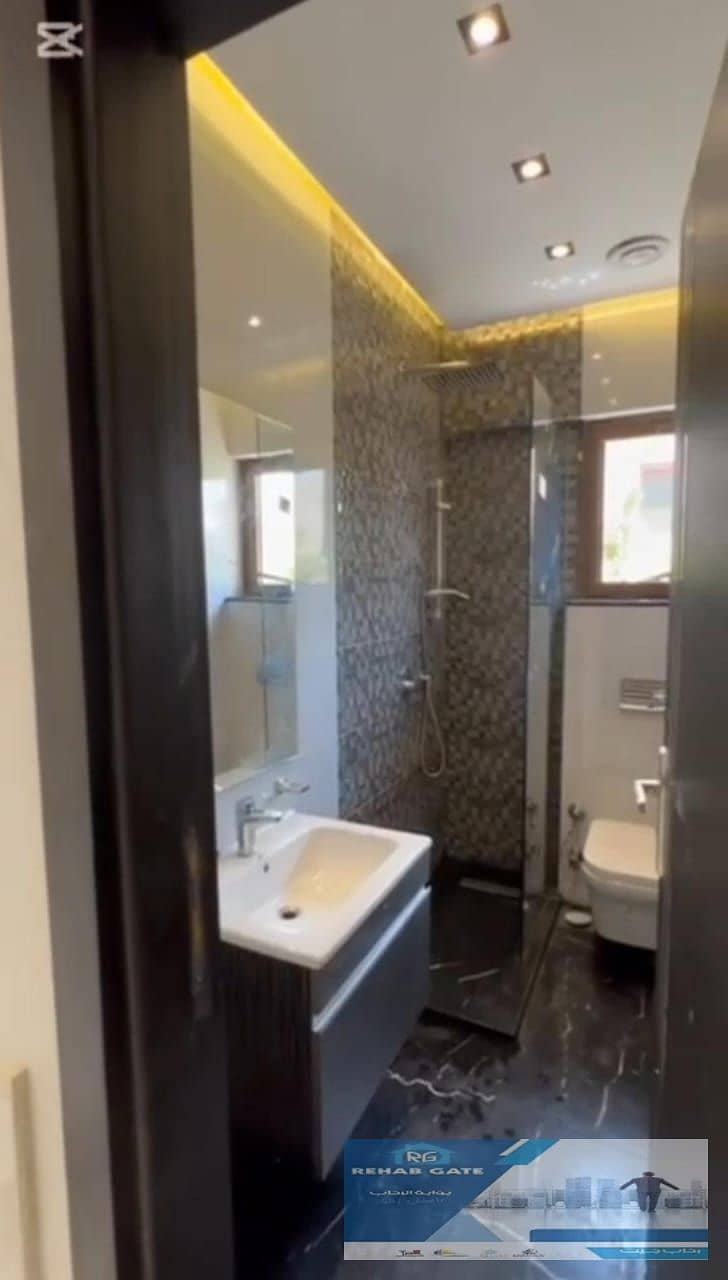 13 a2cc9a4b-7d51-4f02-bc82-988607093355. jpg