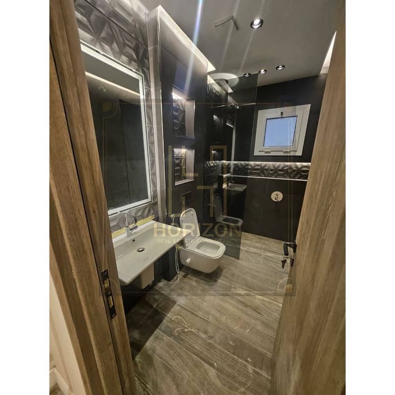 2 WhatsApp Image 2025-11-08 at 2.08. 24 PM (1). jpg