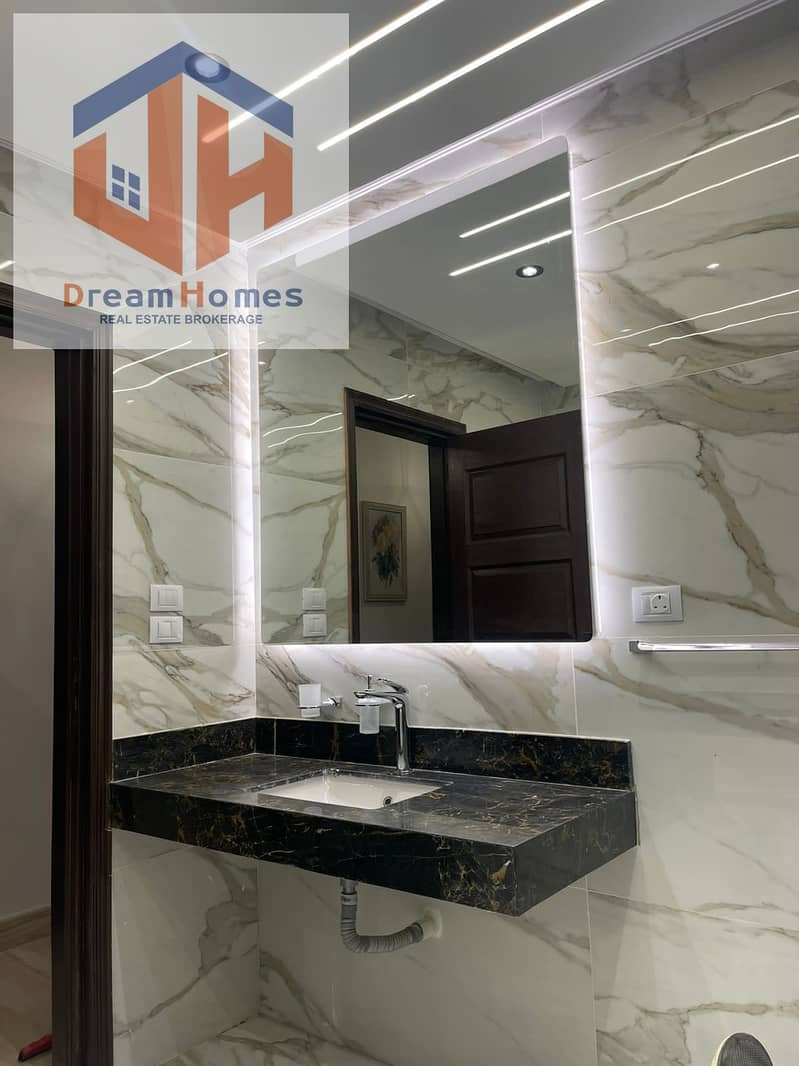 11 e05a1314-9067-4ba0-ab7c-20df64dde1cf. jpeg