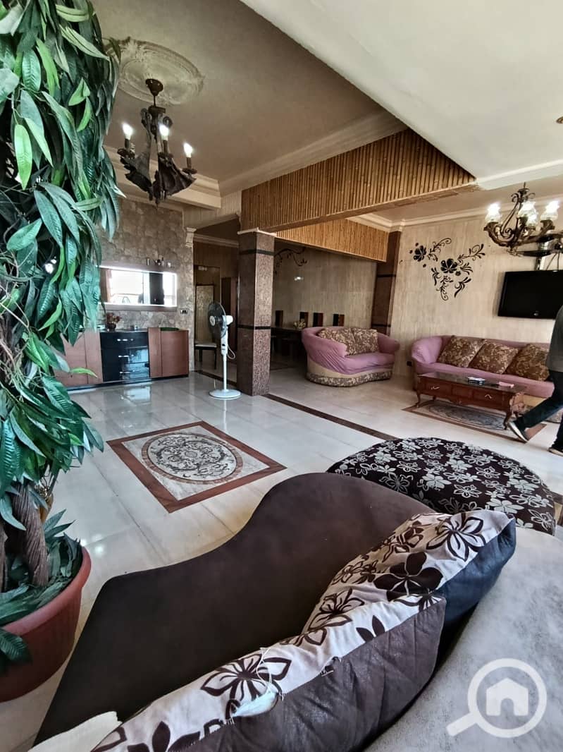 2 WhatsApp Image 2025-11-04 at 10.41. 48 PM (1). jpeg