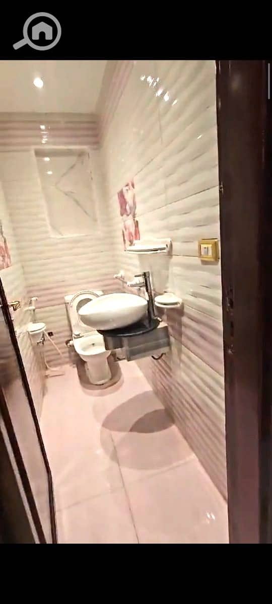 12 IMG-20251108-WA0028. jpg