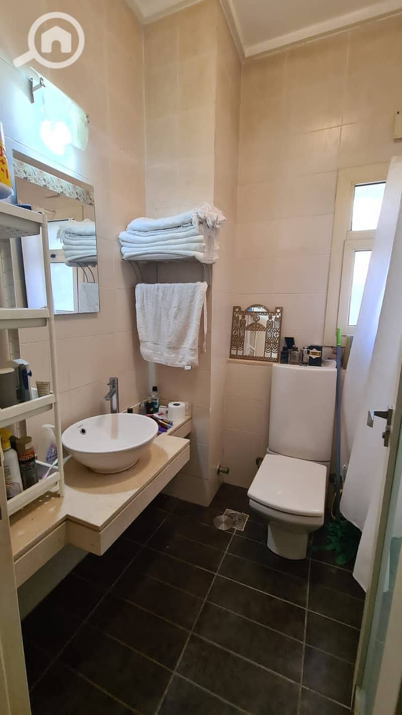 6 02eb6857-e74a-44f7-a0da-ceb6d2241060. jpeg