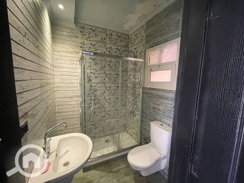 6 IMG-20251108-WA0221. jpg