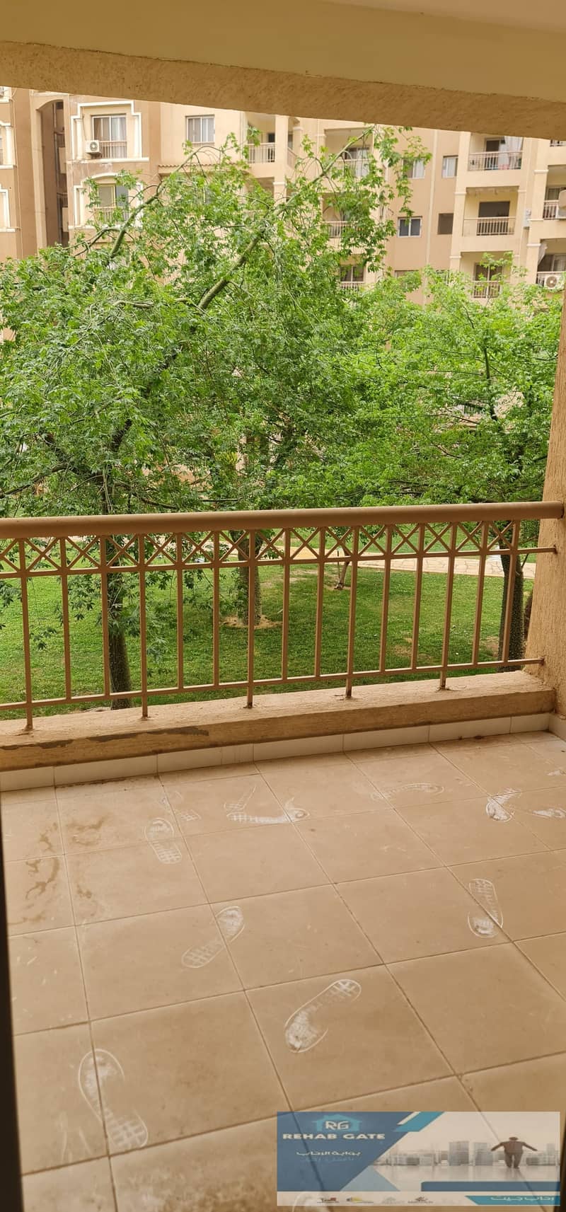 2 c74579e2-80bd-4ede-bd6f-5a3af7b62d3a. jpg