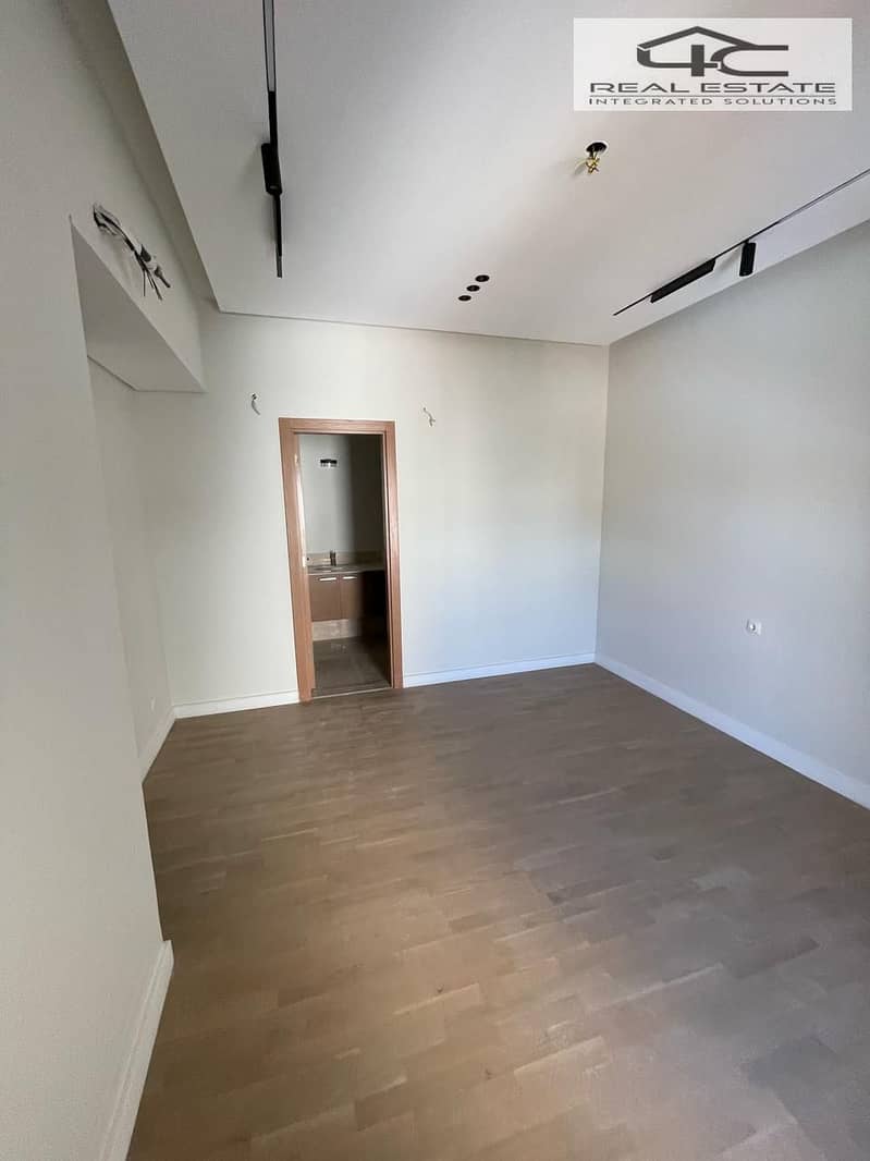 5 WhatsApp Image 2025-11-02 at 12.03. 39 PM (6). jpeg