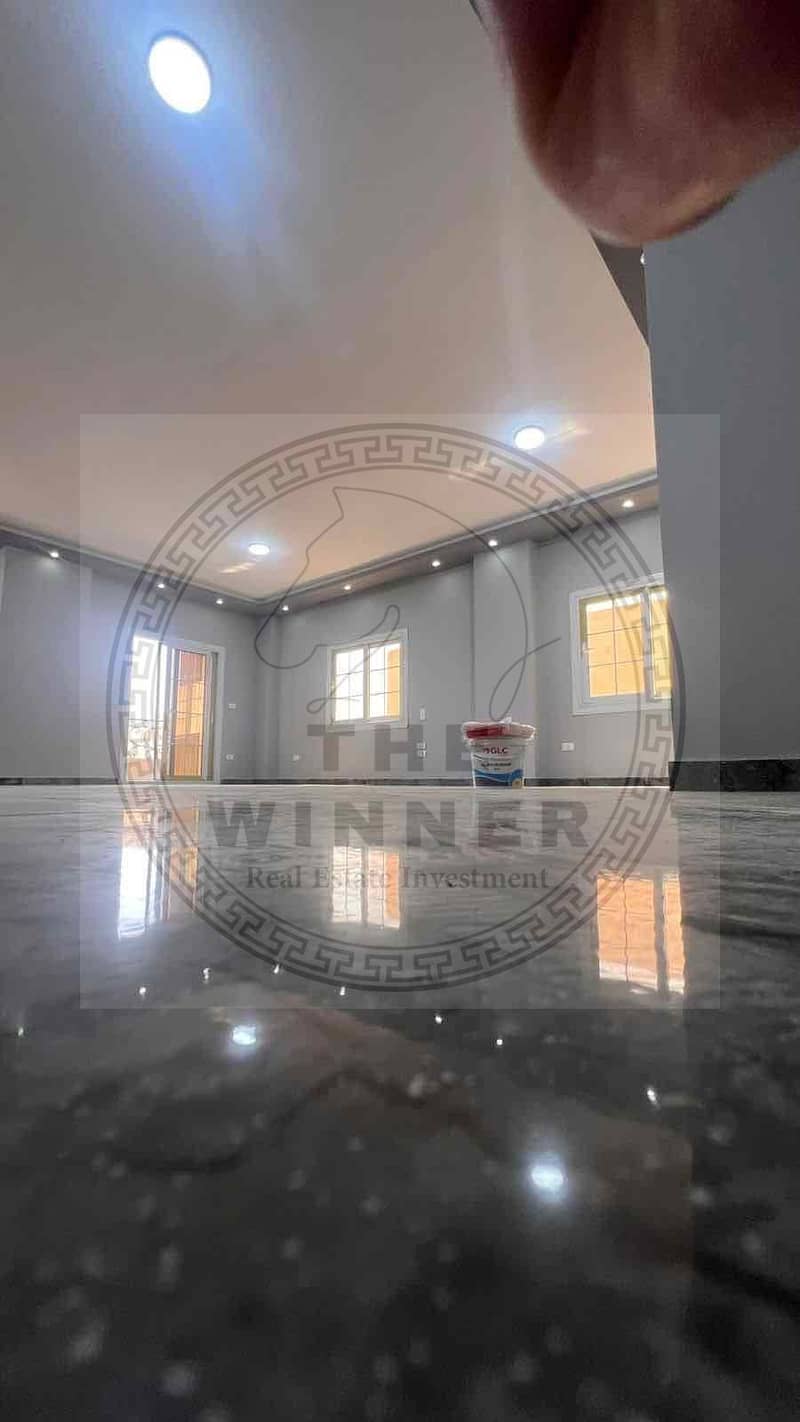 7 5e6e478b-32b8-4c54-a180-0f16a41bd306. jpg