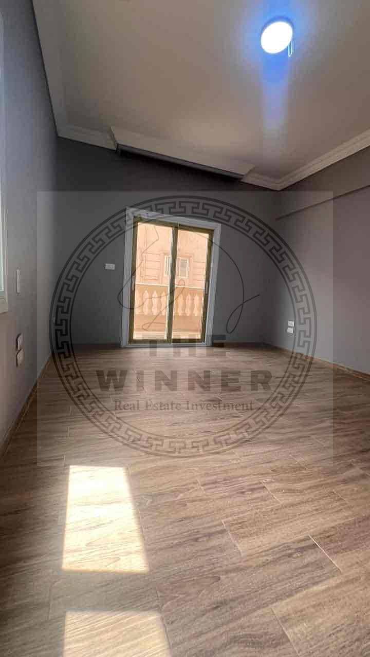 16 30159d97-5e87-44e8-a24a-535e081c5eef. jpg