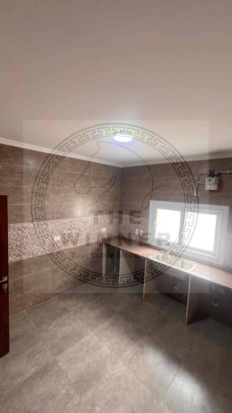 17 cc1f9500-66d7-4289-aab9-88fb3fbd4bfc. jpg