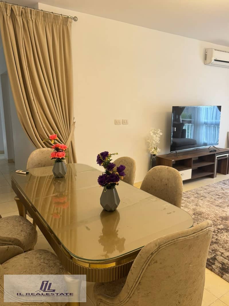 3 95d7f761-a45e-4438-ad36-b0ce48751095. jpg