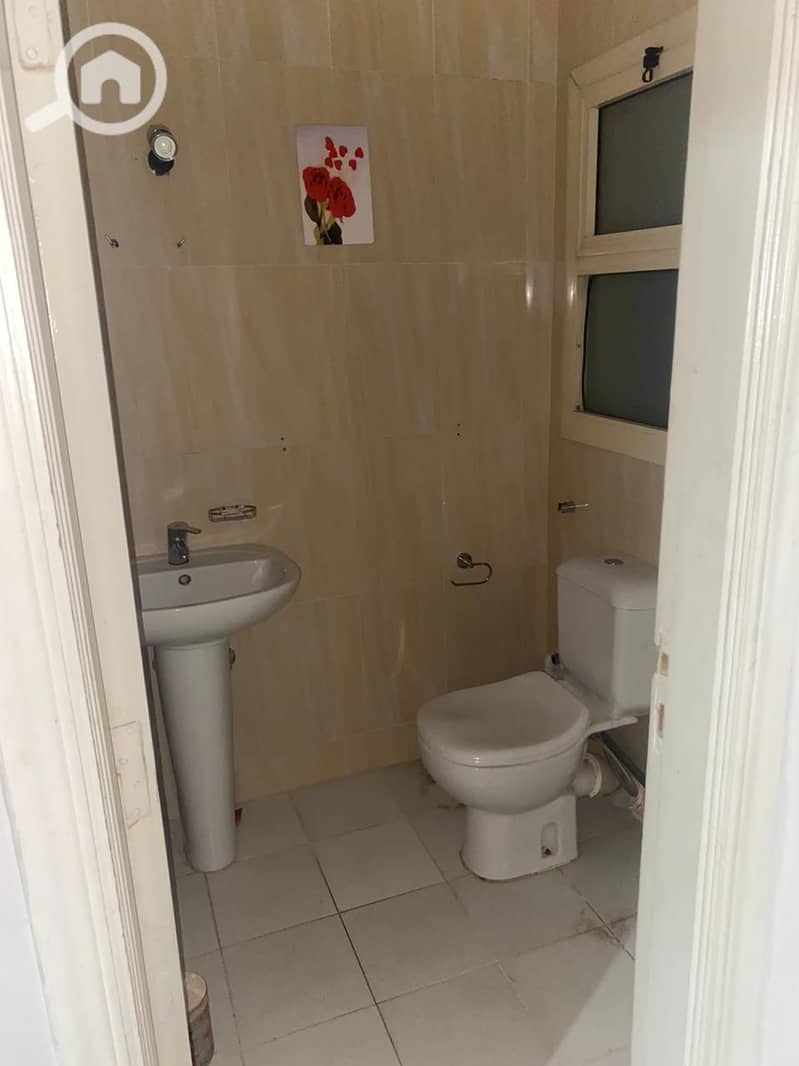 6 IMG-20251108-WA0042. jpg