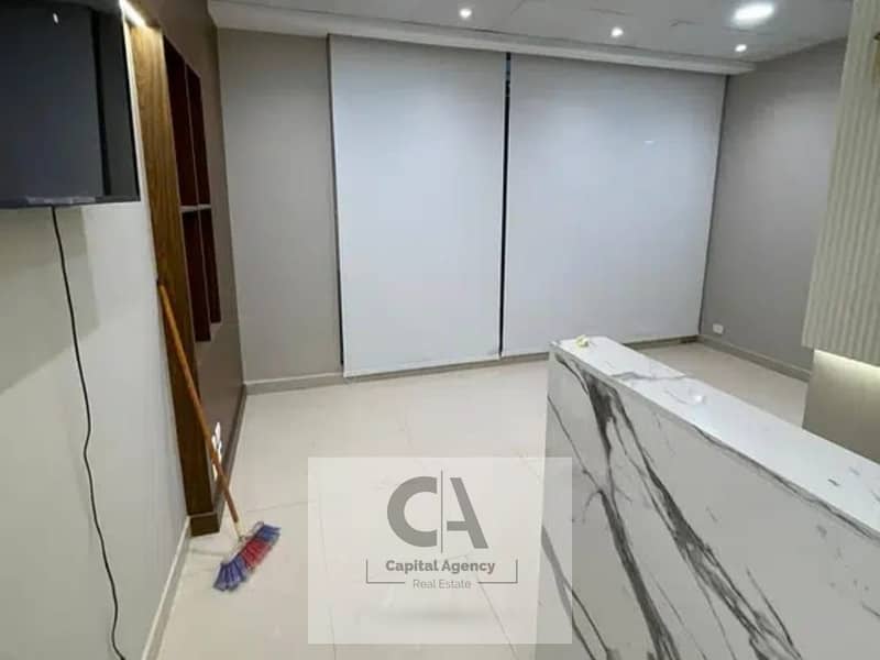 2 1e47a333-3501-4a45-8eaa-e548e21d4193. jpeg