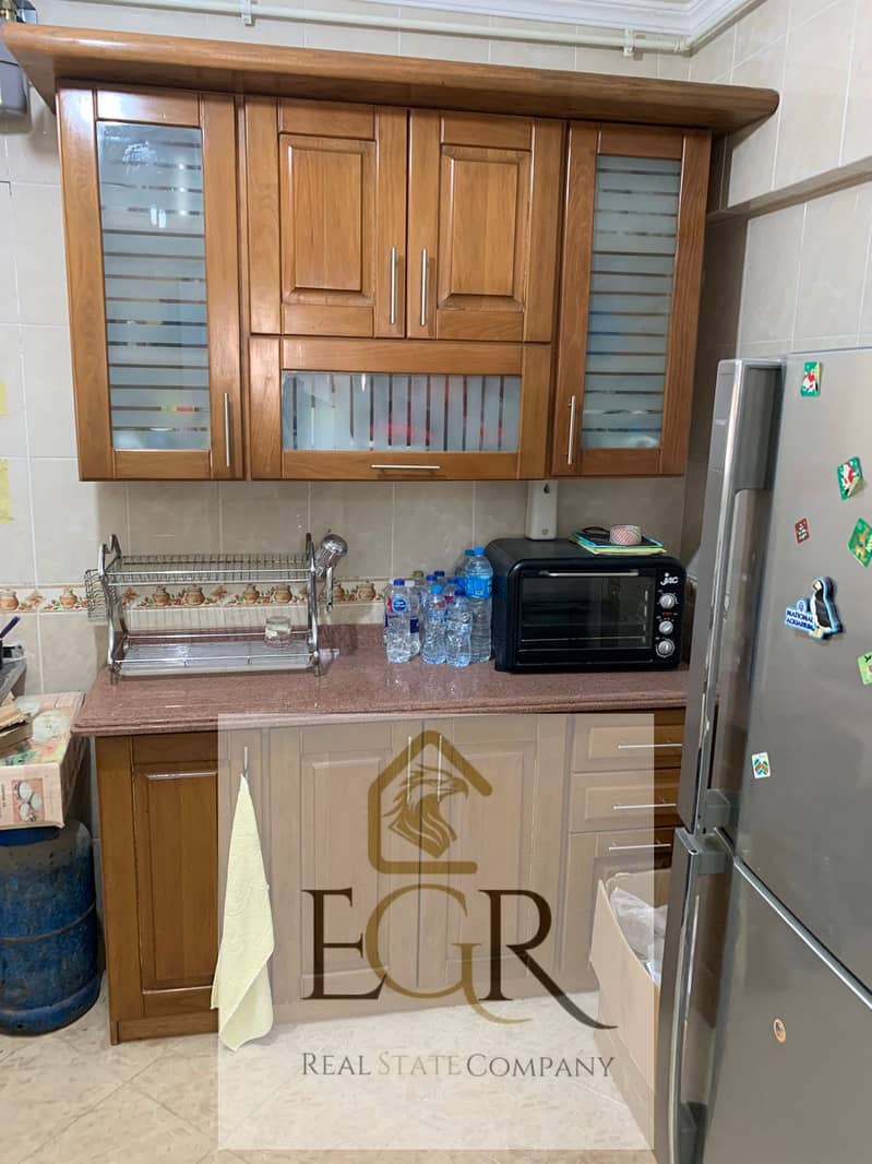 2 0ac57a2e-e81c-4fae-84b7-7db3b50d9722. jpeg