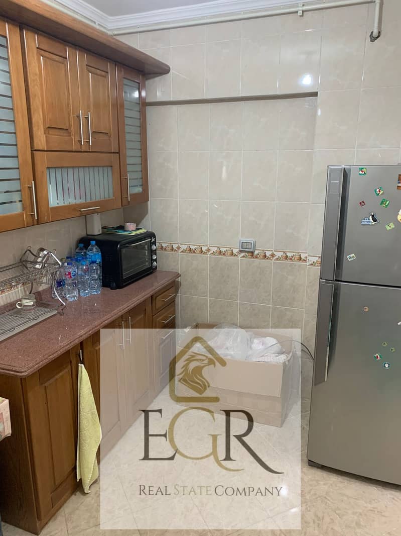 12 eaf4b99e-72b9-4e6d-97ea-5366ab27b513. jpeg