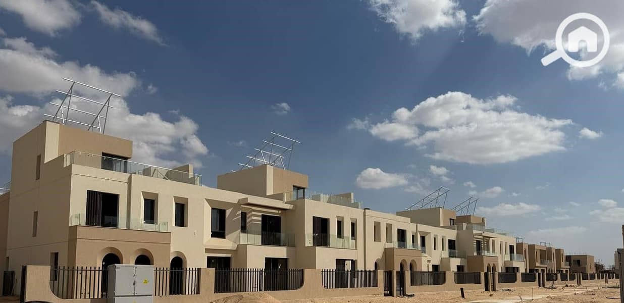 10 e75b074c-604e-406d-a90f-5a300ee52892. jpeg