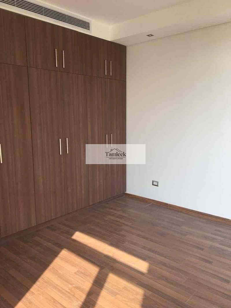 3 aa369187-e348-4c4c-8f33-f2d2aebee9b8. jpg