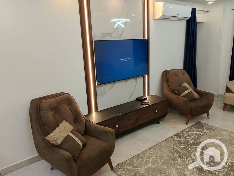 2 5fd6a2a0-8eb7-41e9-bd11-6a3bc4357c38. jpeg