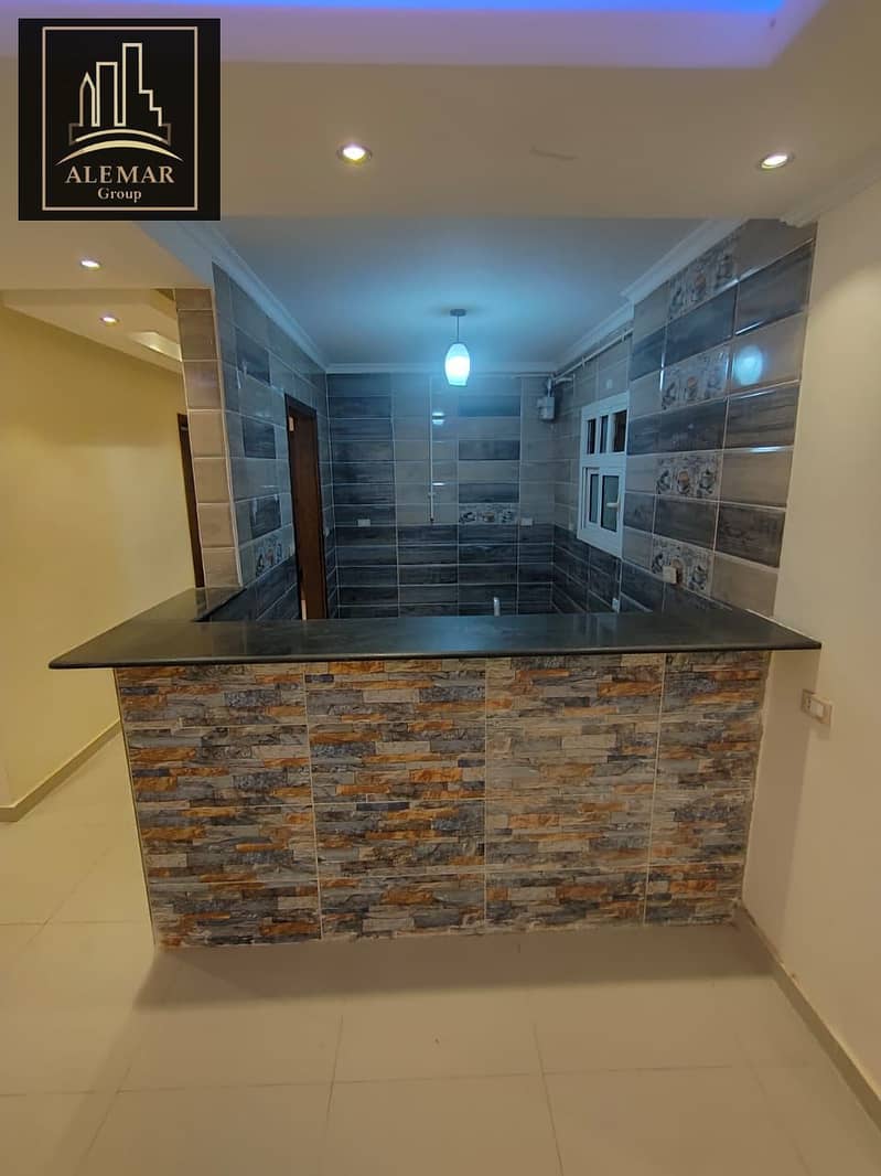 12 fd1e2a45-44cd-4a8b-af2a-bde128769fd0. jpg