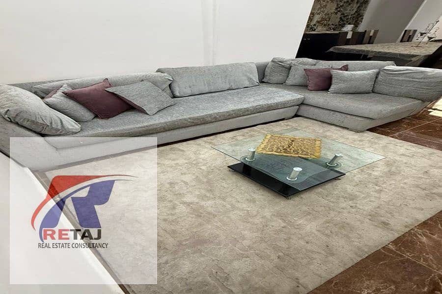 4 9c65e292-e0d2-4f12-b645-c4cc930786ab. jpg