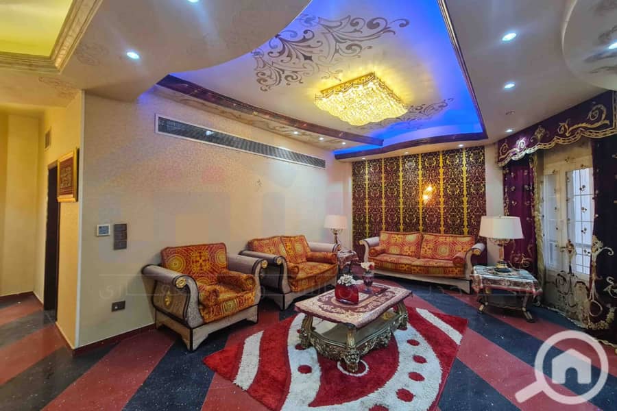 4 WhatsApp Image 2025-11-04 at 12.15. 39 PM (2). jpg