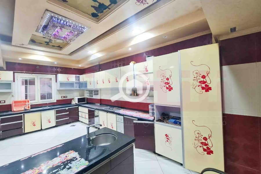 10 WhatsApp Image 2025-11-04 at 12.15. 37 PM (1). jpg