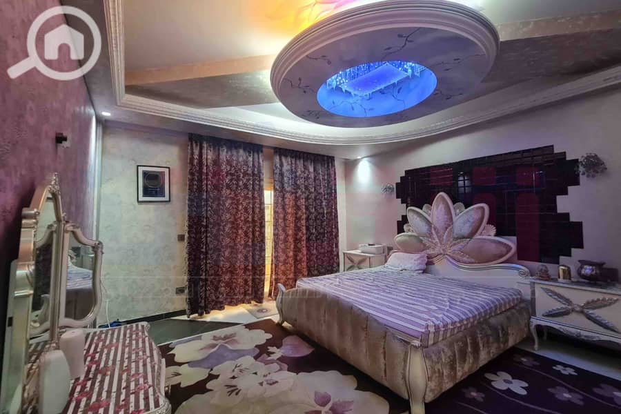 12 WhatsApp Image 2025-11-04 at 12.15. 38 PM (2). jpg