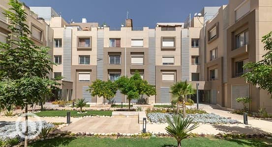 4 Bedroom Penthouse for Sale in New Cairo, Cairo - (3). jpg