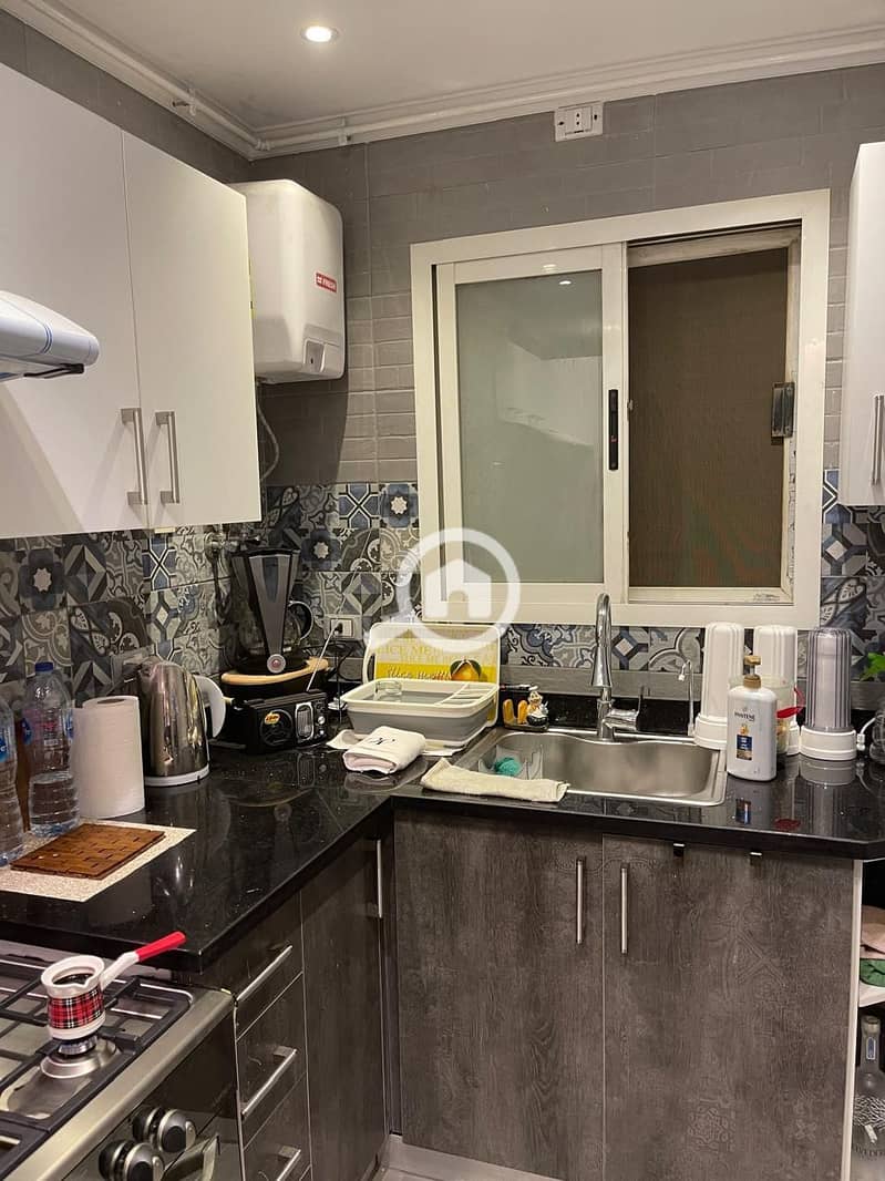 8 bb77617a-80c9-4dac-85c6-3cff30a97aa7. jpg