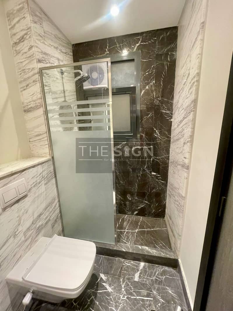 11 WhatsApp Image 2025-11-06 at 18.15. 13 (1). jpeg