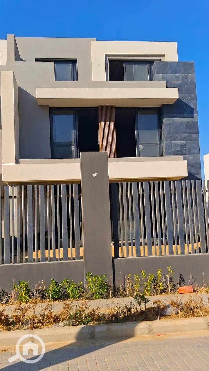 3 WhatsApp Image 2025-10-28 at 5.19. 55 PM (3). jpeg