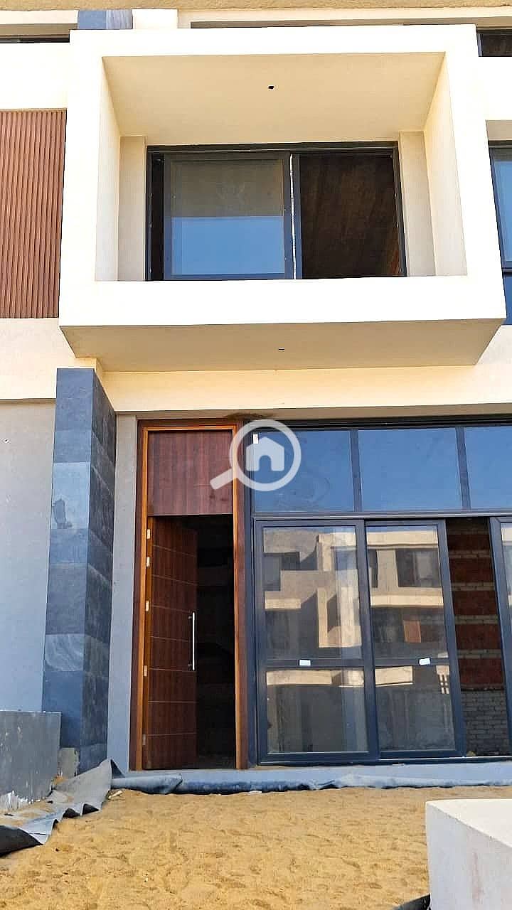 4 WhatsApp Image 2025-10-28 at 5.19. 55 PM (2). jpeg