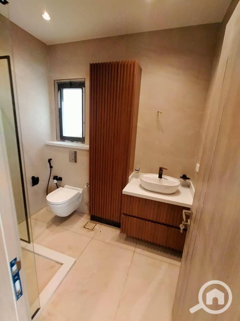 12 WhatsApp Image 2025-11-08 at 3.43. 47 PM (2). jpeg